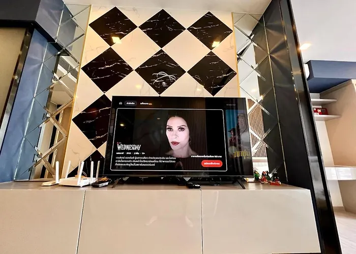 Apartment 53fl Skyview With King Bed Pool And Gym Mrt200m Bangkok