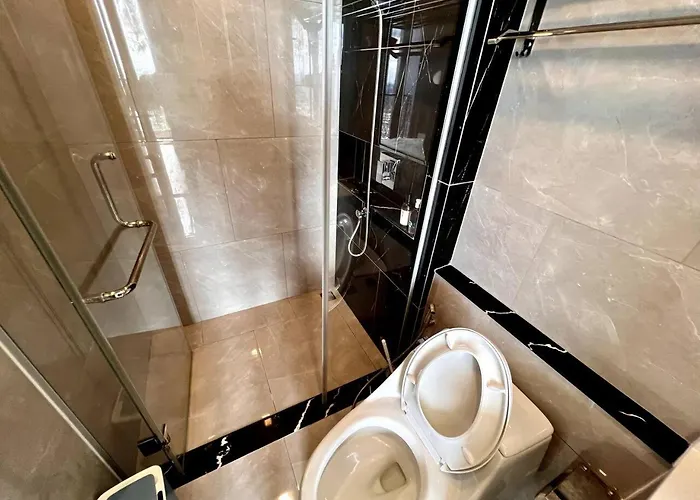 53fl Skyview With King Bed Pool And Gym Mrt200m *